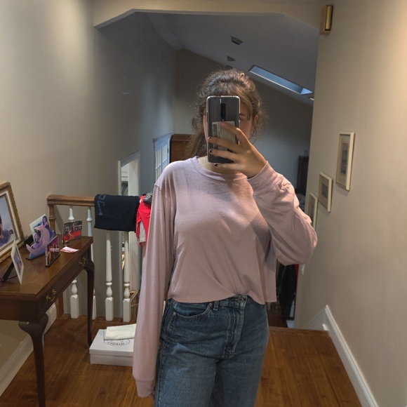 Brandy Melville cropped sweater - Picture 4 of 6